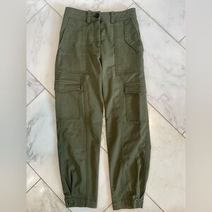 Derek Lam 10 Crosby size 4 women’s cargo khakis tapered leg designer soft casual